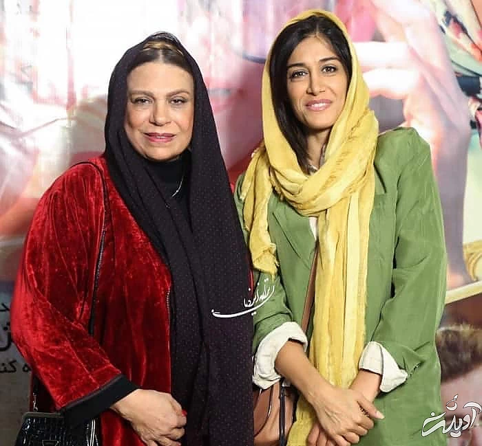 گوهر خیراندیش و دخترش 